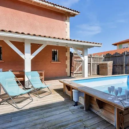 펜션 950m De La - Maison Pour 10 Avec Piscine