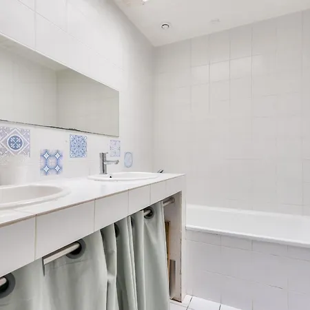 펜션 950m De La - Maison Pour 10 Avec Piscine *