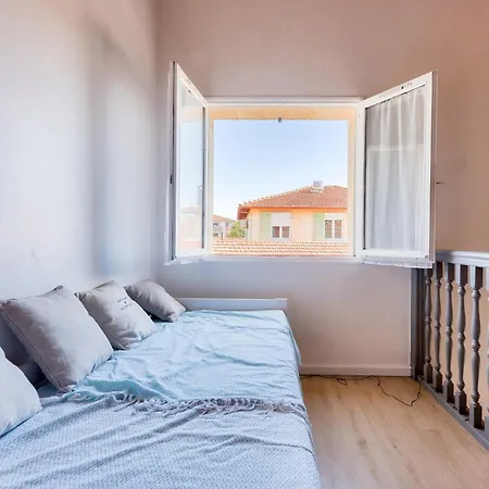 950m De La - Maison Pour 10 Avec Piscine بيت للعطل *